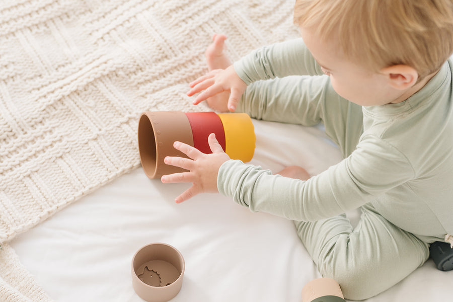 Retro Stacking Cups